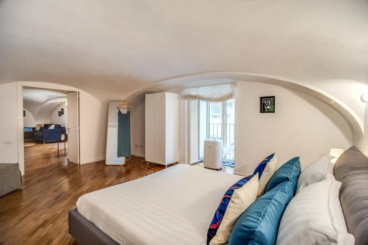 Pignatelli Apartment 나폴리